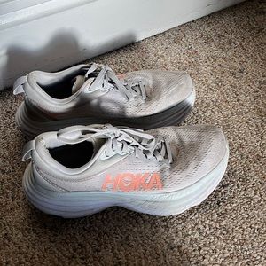 HOKA Bondi 8 Running Shoes
